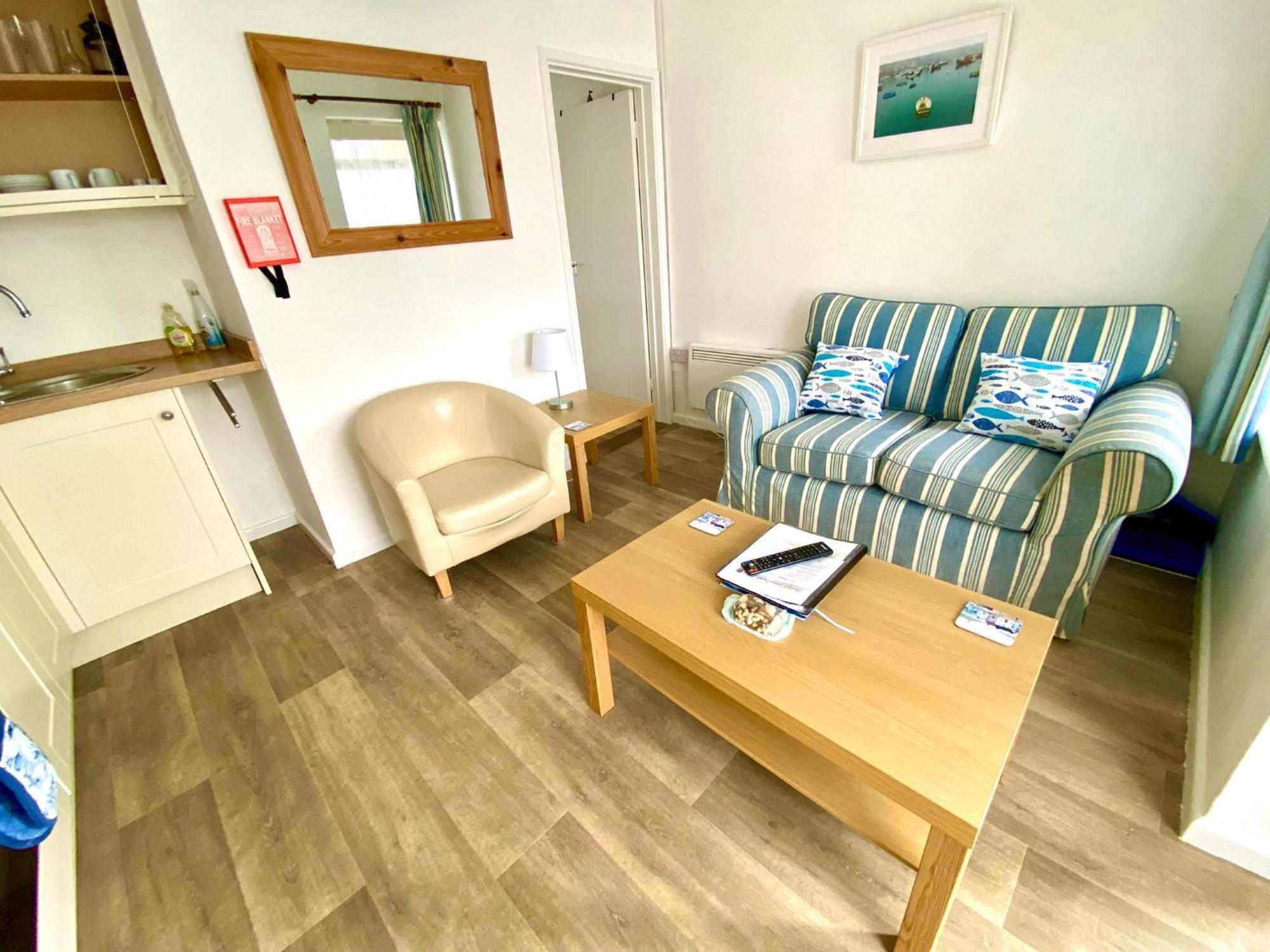 Golden Acre Jurassic Coastal Lodges ,Eype Bridport Kültér fotó
