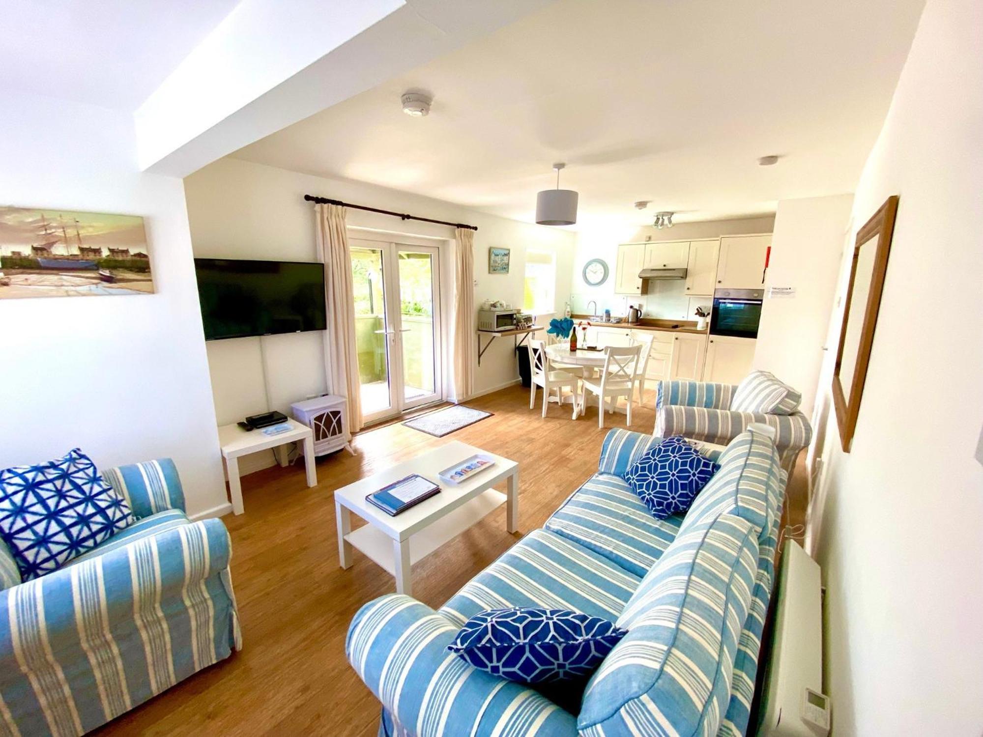 Golden Acre Jurassic Coastal Lodges ,Eype Bridport Kültér fotó