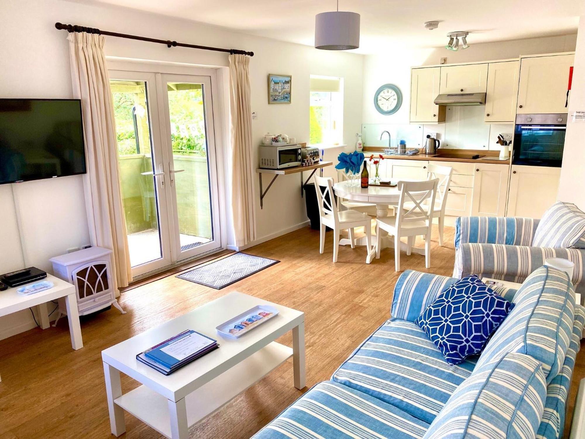 Golden Acre Jurassic Coastal Lodges ,Eype Bridport Kültér fotó